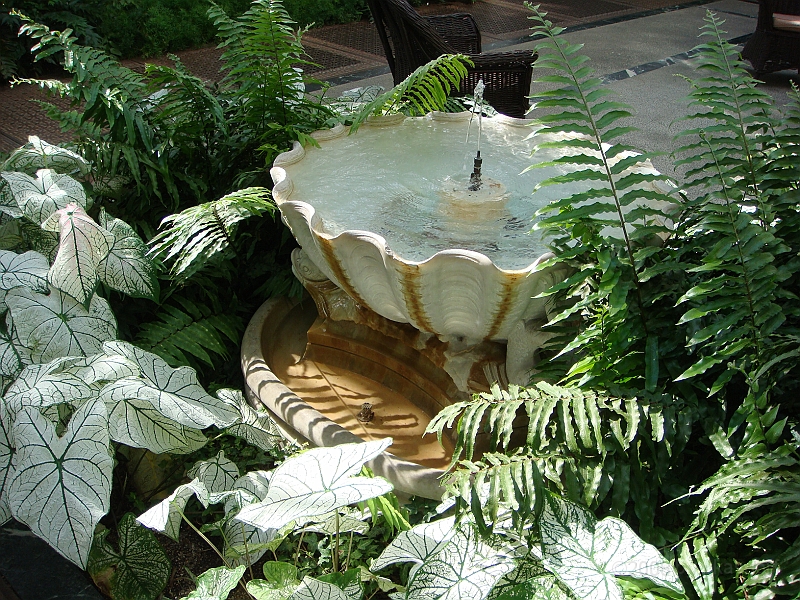 118 Longwood Gardens [2008 August 23].JPG - Longwood Gardens in Pennsylvania